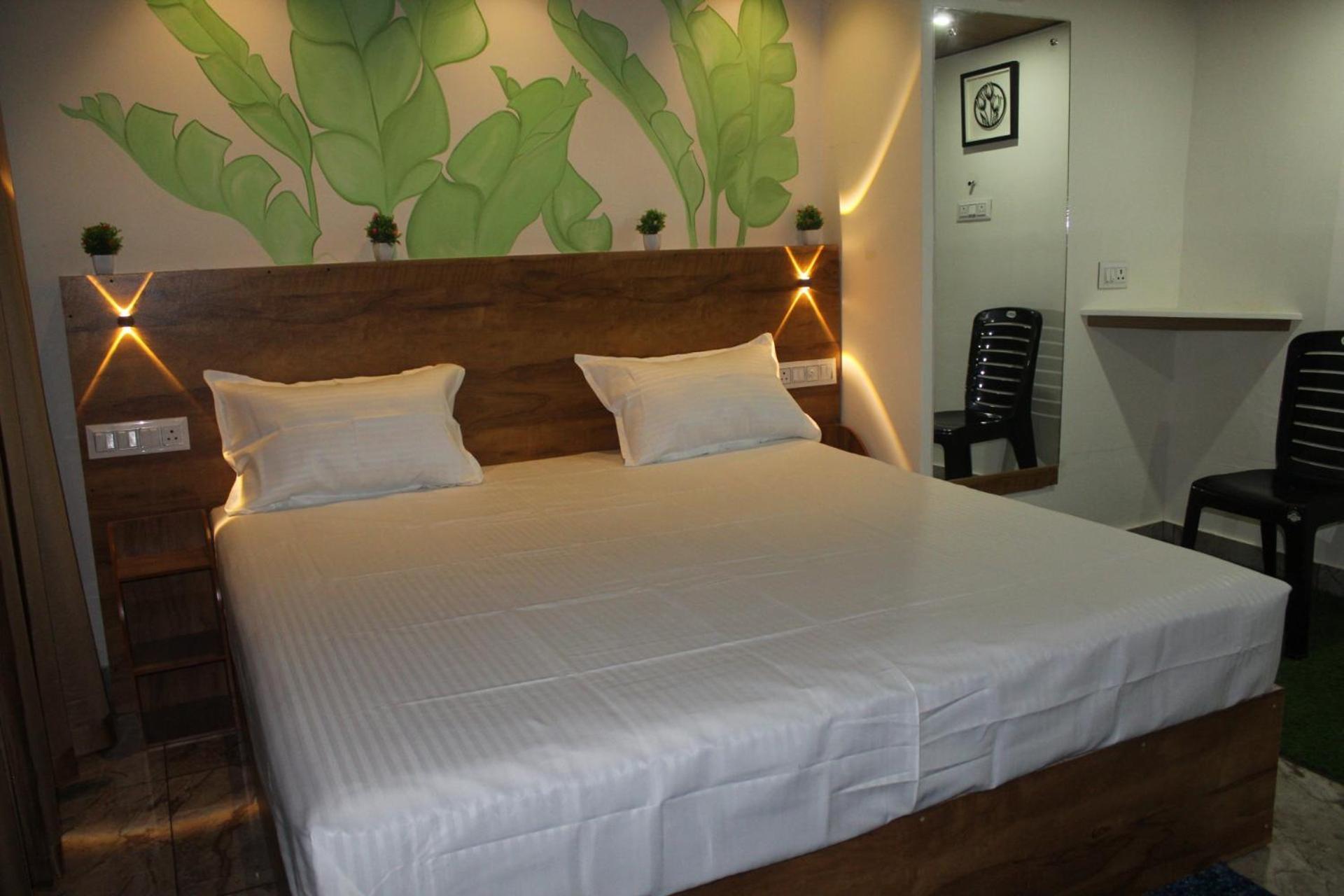 Wood Castle Munnar Guest House Exterior photo
